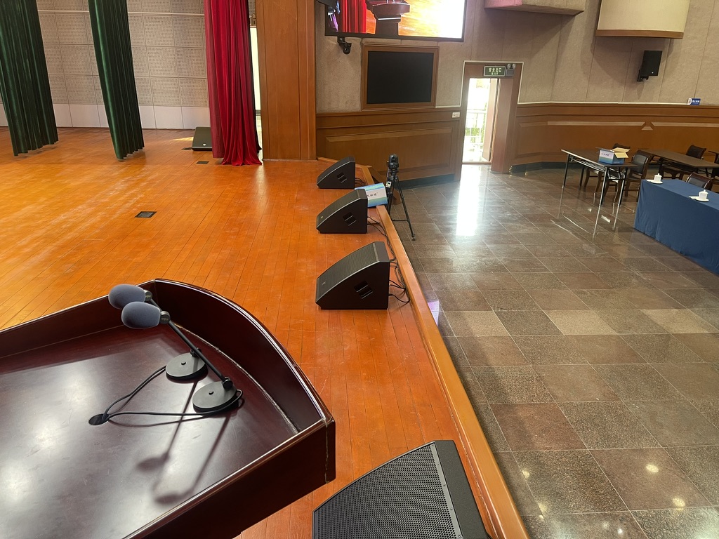 山東省交通運(yùn)輸廳禮堂插圖9